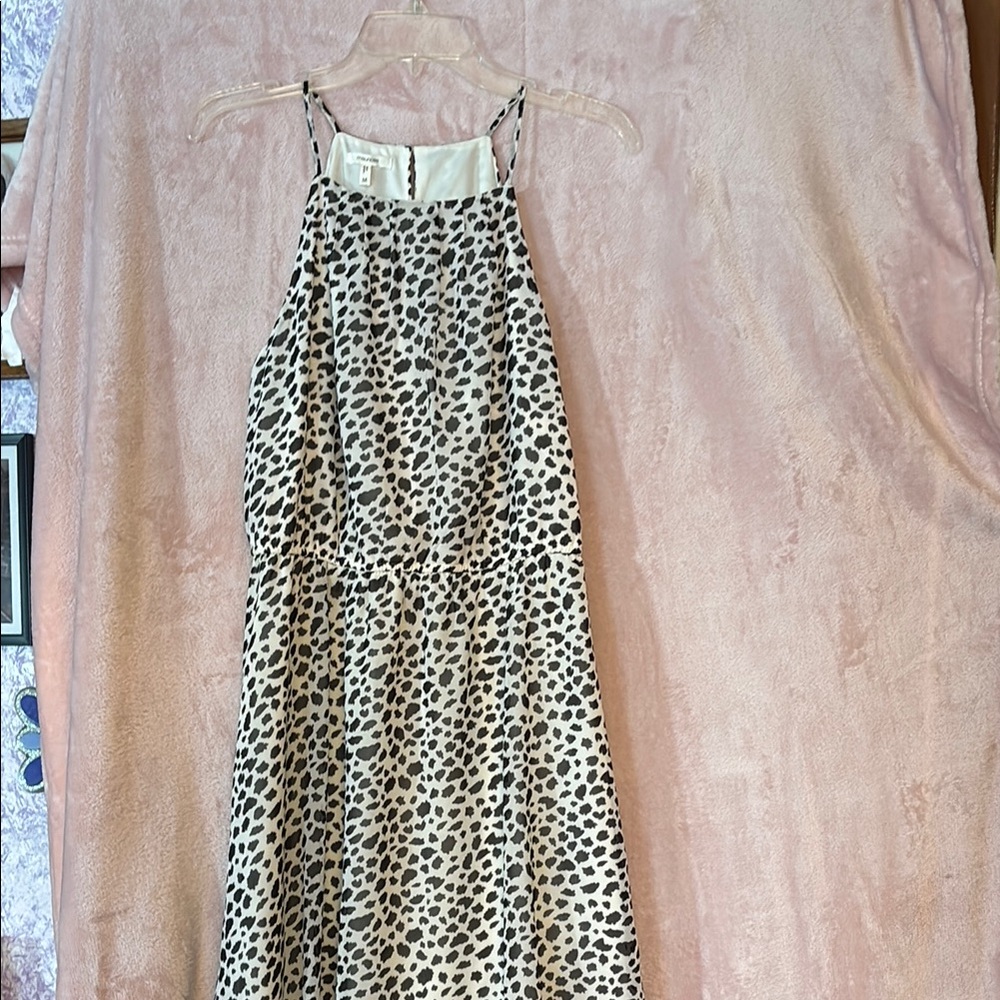 Leopard Print lined sleeveless dress, Medium with elastic waist.